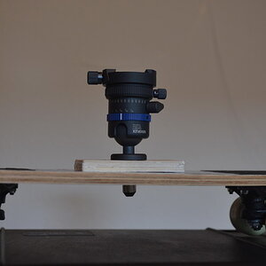 DB 170429 1082 RollTripod NF