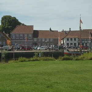 (c)K.R 540DSC 3684
