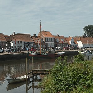 (c)K.R 540DSC 3685
