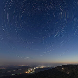 20170409 053309 lemberg startrails