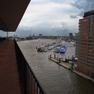 DSC 1957
