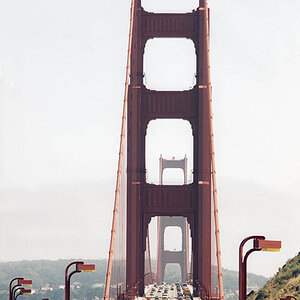 Golden Gate Bridge, San Francisco, Sommer 1996,
Nikon F2S, Nikkor 4.5/80-200