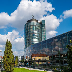 Mercedes Gebäudekomplex
