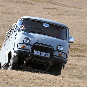 s462 UAZ 6860