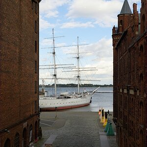 comp DSC 15157   Gorch Fock I  Stralsund