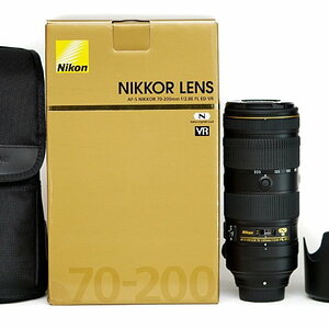 AF-S NIKKOR 70–200 mm 1:2,8E FL ED VR
Schneller. Leichter. Flexibler als je zuvor. Mit dem AF-S NIKKOR 70–200 mm 1:2,8E FL ED VR gelingen selbst unter