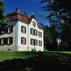 D03 0458