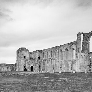 Abbaye Saint Pierre de Maillezais