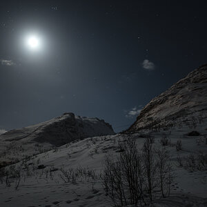 54 Mond am Vagbotn