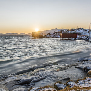 7 Hillesoy Sonne