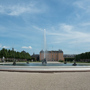 Schloß Schwetzingen großer Brunnen