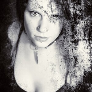 Model: Deadly Nightshade
©www.luova.ch