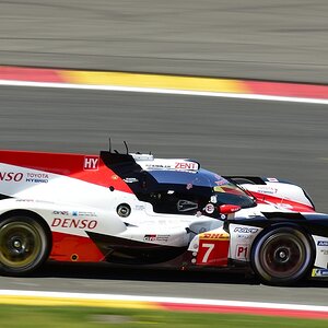 Toyota 7 LMP1 Nr. 7 (4)