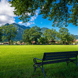 Bank am Maria-Anna-Weg