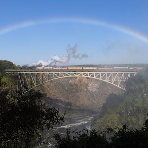 s722 VicFalls 414 9333