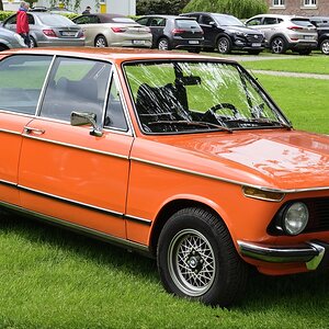 BMW 1802 TOURING
