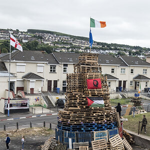 Derry Scheiterhaufen