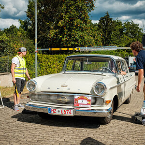 Opel Kapitän 2750