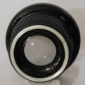 Selbstgebaut: Fisheye-Vorsatz mit über 180° Bildwinkel
aus einer alten bikonvexen 18-Dioptrien-Sammellinse,
einer bikonkaven Streulinse eines alten Fi