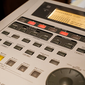 Fostex 4704
