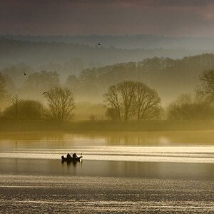 Der Sternberger See an einem besonders denkwürdigen Morgen - auch das Bild verrät schon klischeehaft etwas darüber. Was ist wohl gemeint?