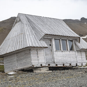 schiefes Haus Arctowski
