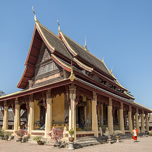 Wat Si Saket.jpg