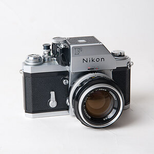 Nikon F Photomic001.jpg