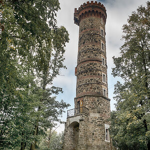 Jägerndorf Turm Hügel P9070055.jpg