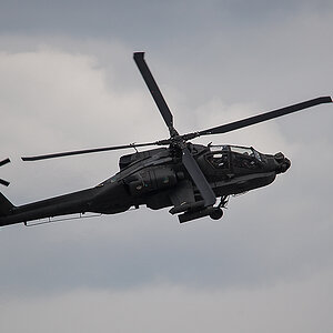 Apache AH 64 - 2.jpg