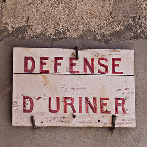 Defense d uriner-1.jpg