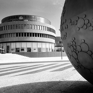 Leica Park-2.jpg