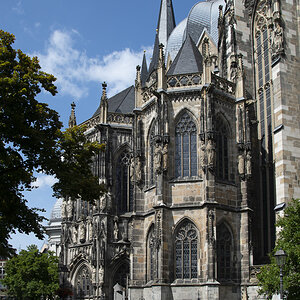 Aachener Dom 2.jpg