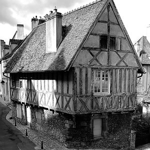 Haus1