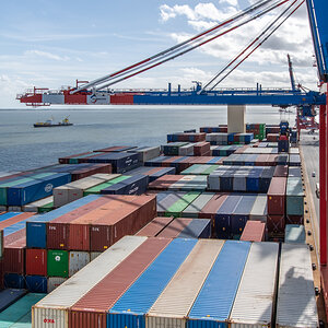 190913 OOCL Hong Kong-2.jpg
