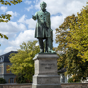 Bonn Denkmal Ernst Moritz Arndt.jpg