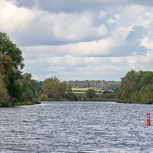 OF2_33323.jpg