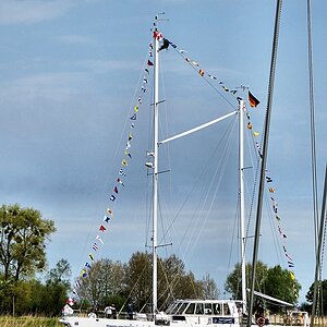 Schulschiff Wappen von Ueckermünde.jpg