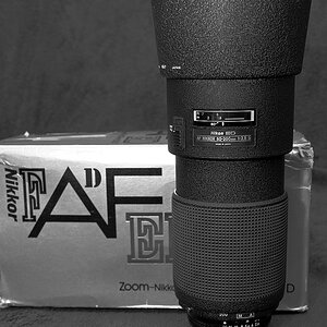 80-200Zoom-Nikkor.jpg
