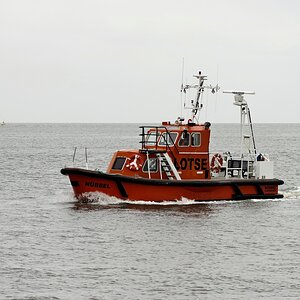 Versetzboot NÜBBEL.jpg