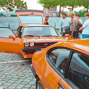 Ford Capri II mit Ford Capri II Anhänger