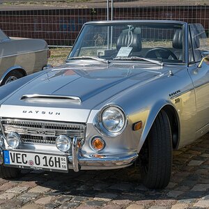 Datsun Fairlady 2000 Roadster (1967-70)