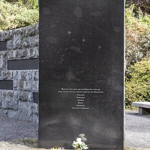 Oregon Holocaust Memorial 10.jpg