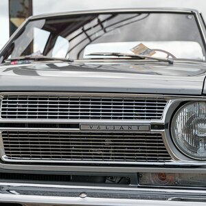 Plymouth Valiant Signet Hurst-equipped (1967)