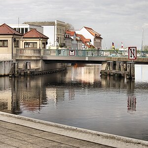 _Angeln an der Brücke.jpg
