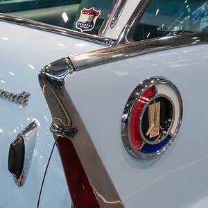 Plymouth Fury Sport Suburban (1960)