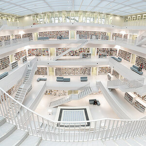 Margit_Klaus_Bibliothek_Stuttgart_1-2.jpg