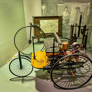 patentmotorwagen.jpg