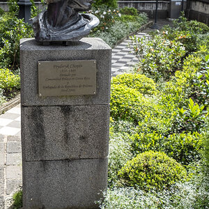 Büste Chopin.jpg