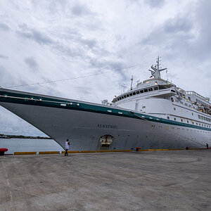 MS Albatros.jpg